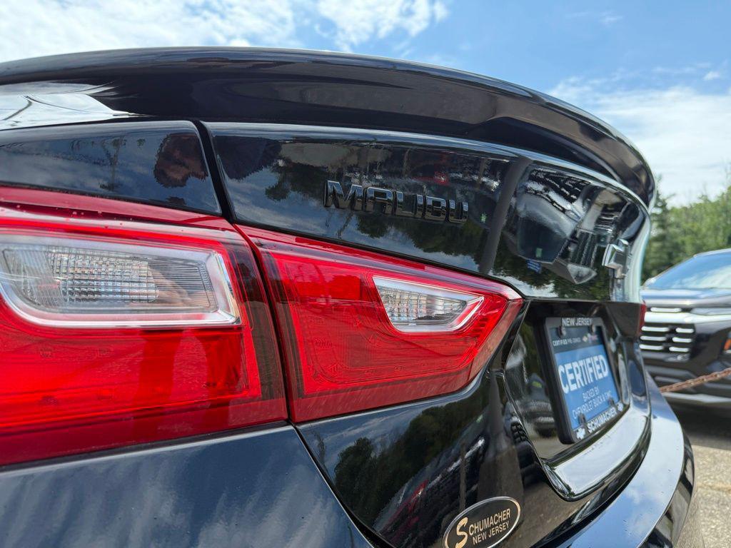 used 2022 Chevrolet Malibu car, priced at $20,334