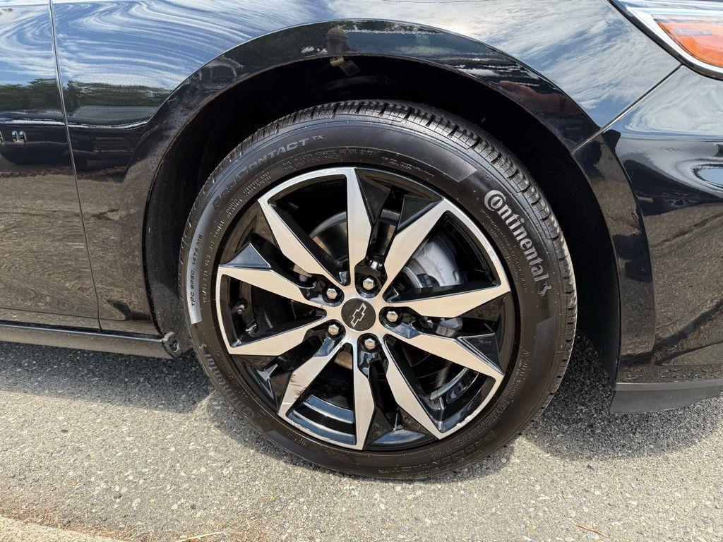 used 2022 Chevrolet Malibu car, priced at $20,334
