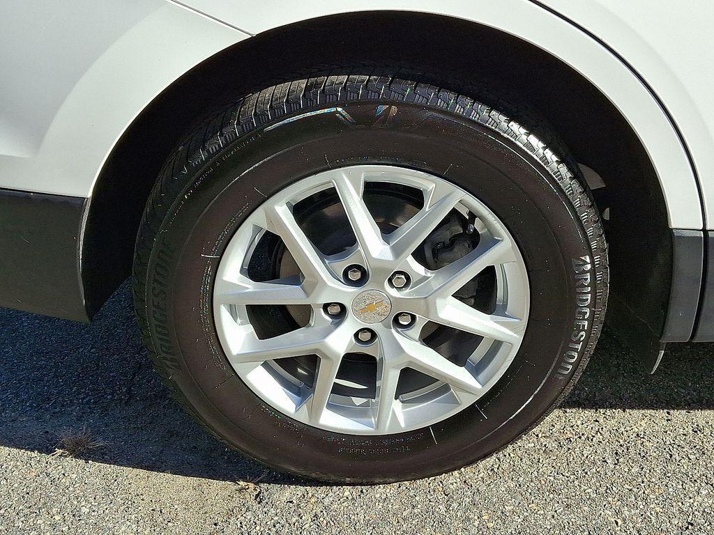 used 2022 Chevrolet Equinox car, priced at $20,237