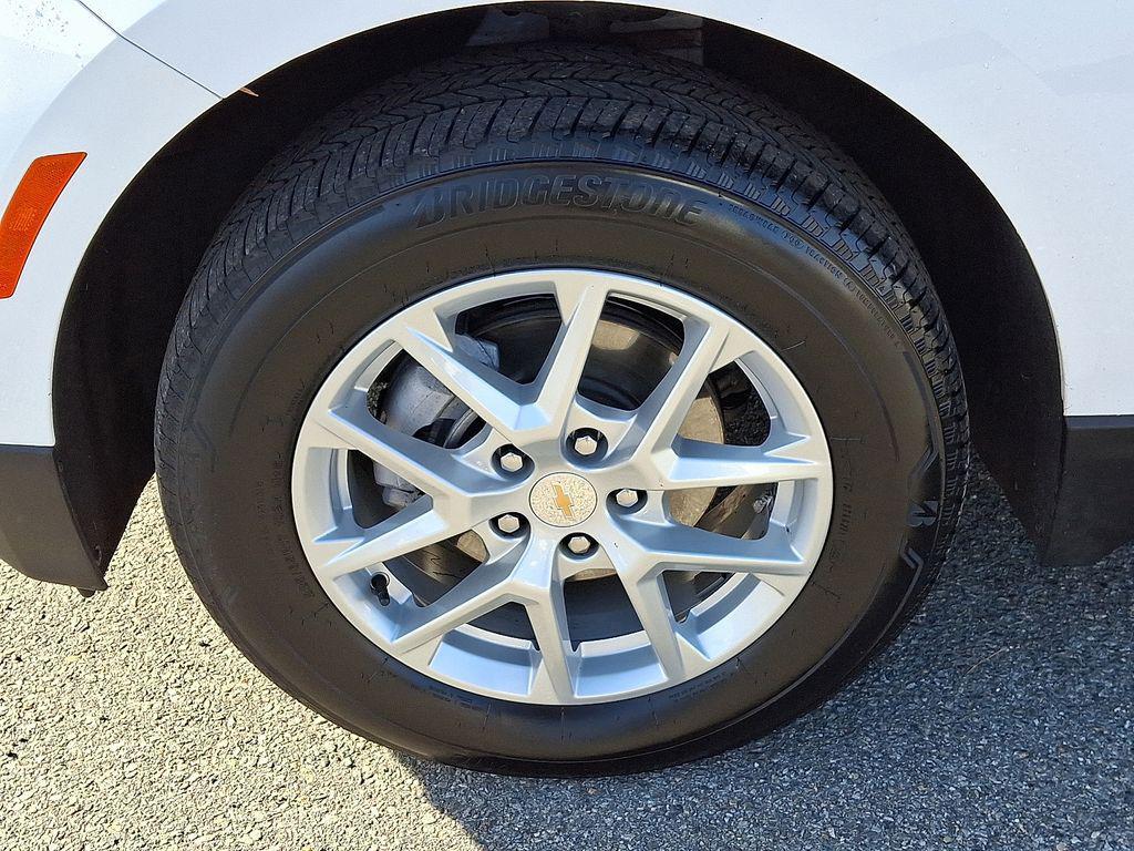 used 2022 Chevrolet Equinox car, priced at $20,237