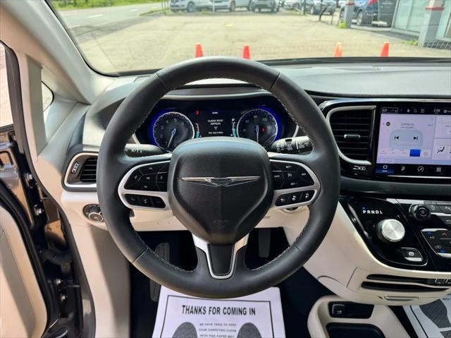 used 2023 Chrysler Pacifica car, priced at $23,994