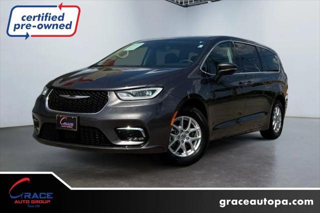 used 2023 Chrysler Pacifica car, priced at $23,994