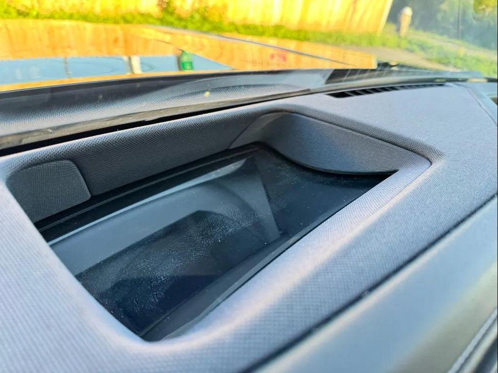 used 2023 BMW 760 car, priced at $69,994