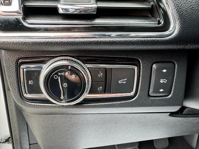used 2019 Lincoln Navigator car, priced at $29,494