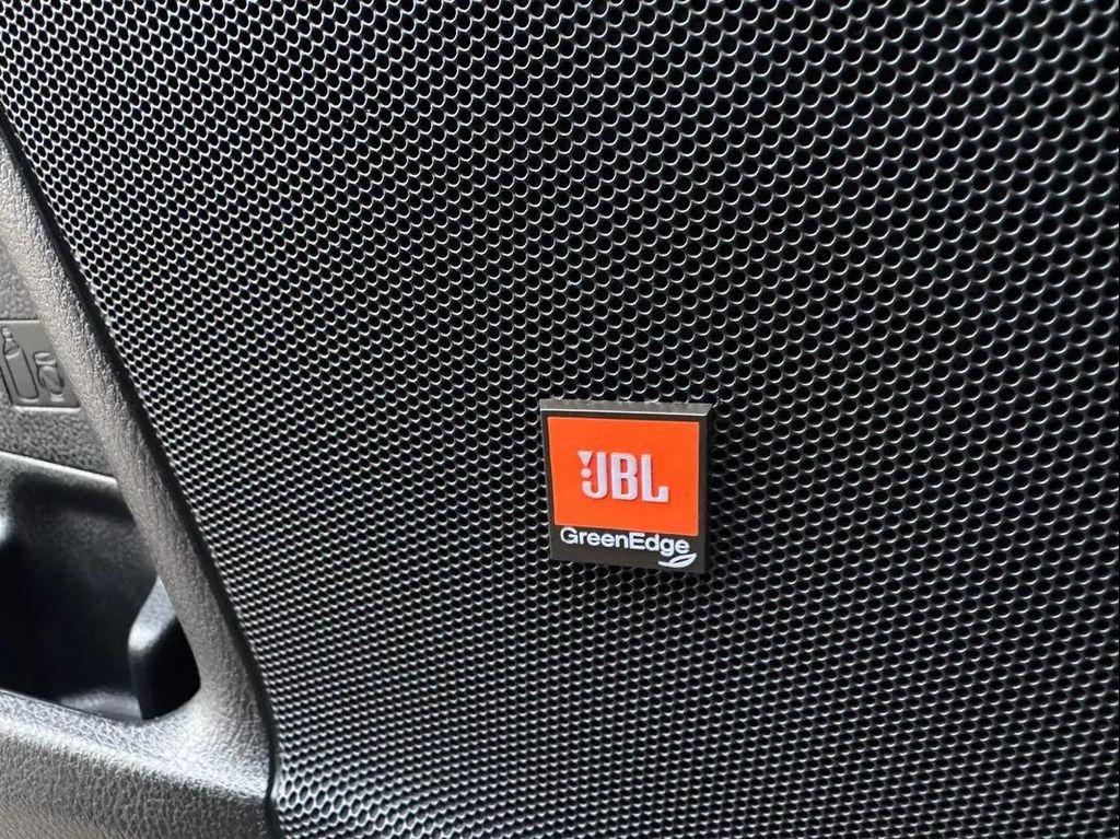 used 2019 Toyota Highlander car, priced at $26,494