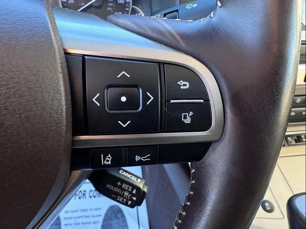 used 2016 Lexus ES 350 car, priced at $18,994