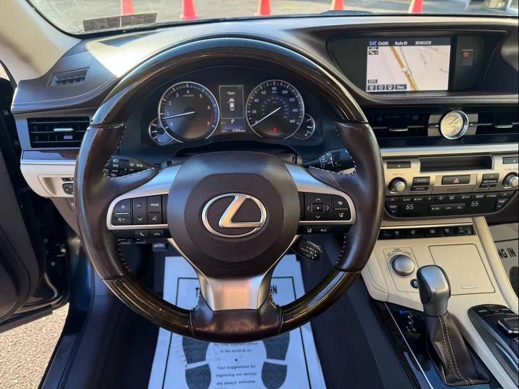 used 2016 Lexus ES 350 car, priced at $18,994