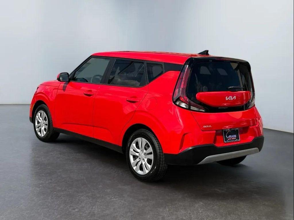 used 2024 Kia Soul car, priced at $15,494