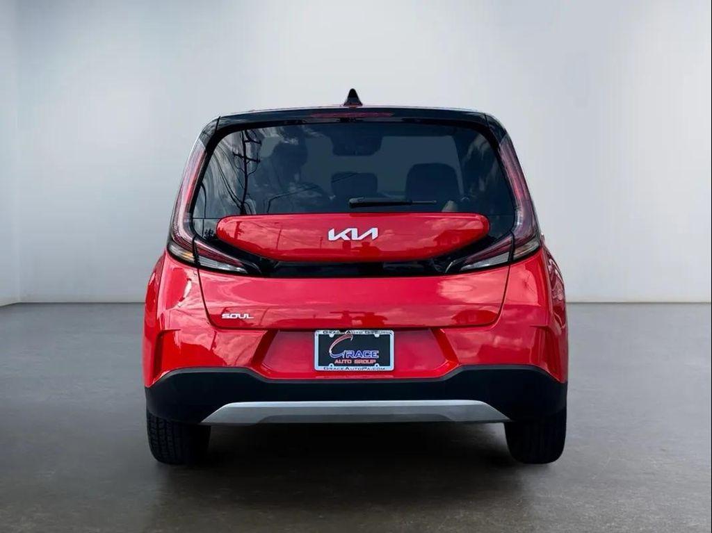used 2024 Kia Soul car, priced at $15,494