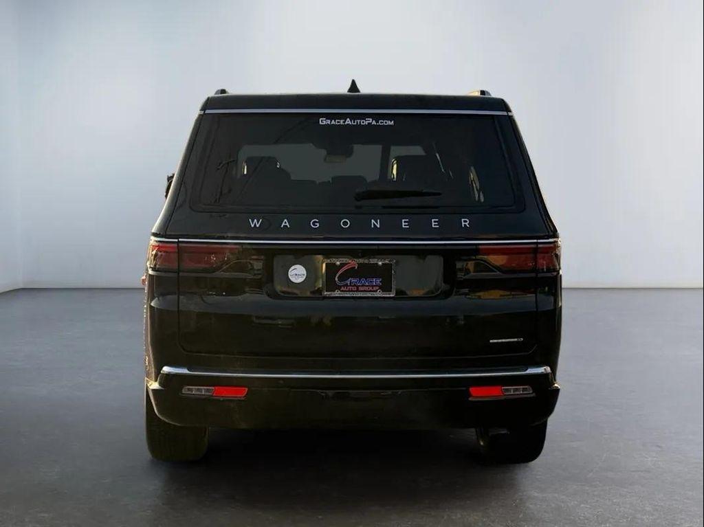used 2024 Jeep Wagoneer L car, priced at $37,994