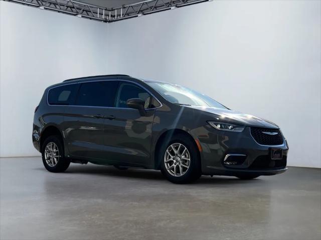 used 2022 Chrysler Pacifica car, priced at $43,994