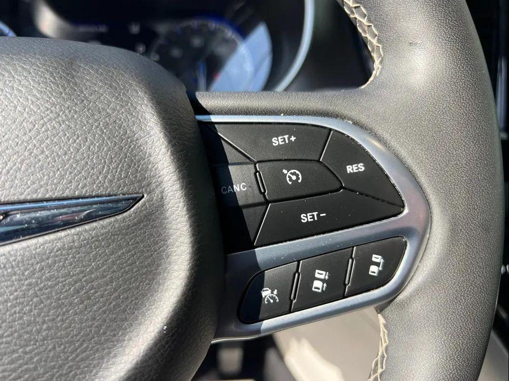 used 2022 Chrysler Pacifica car, priced at $35,994