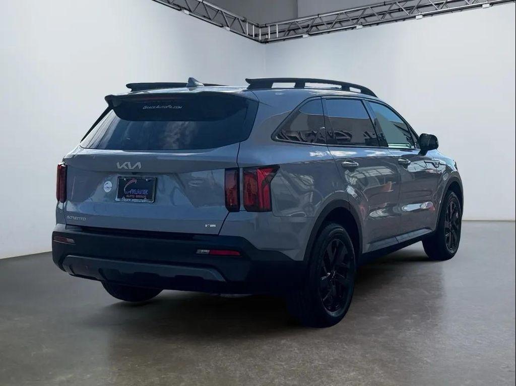 used 2023 Kia Sorento car, priced at $26,994