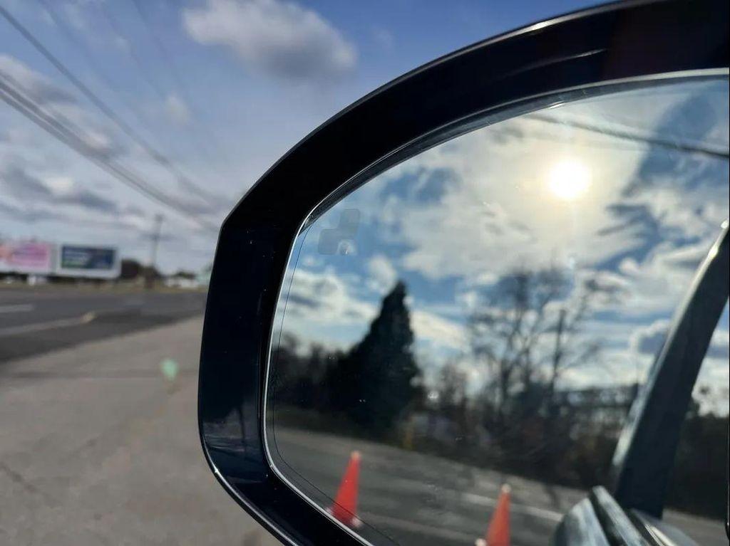 used 2019 Land Rover Range Rover car, priced at $30,994