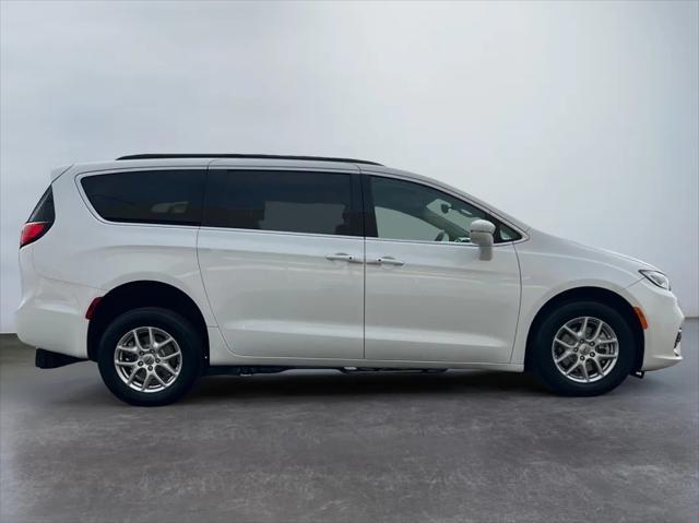 used 2022 Chrysler Pacifica car, priced at $42,944