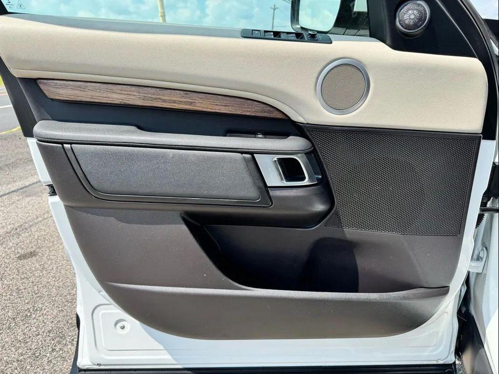 used 2019 Land Rover Discovery car, priced at $22,994