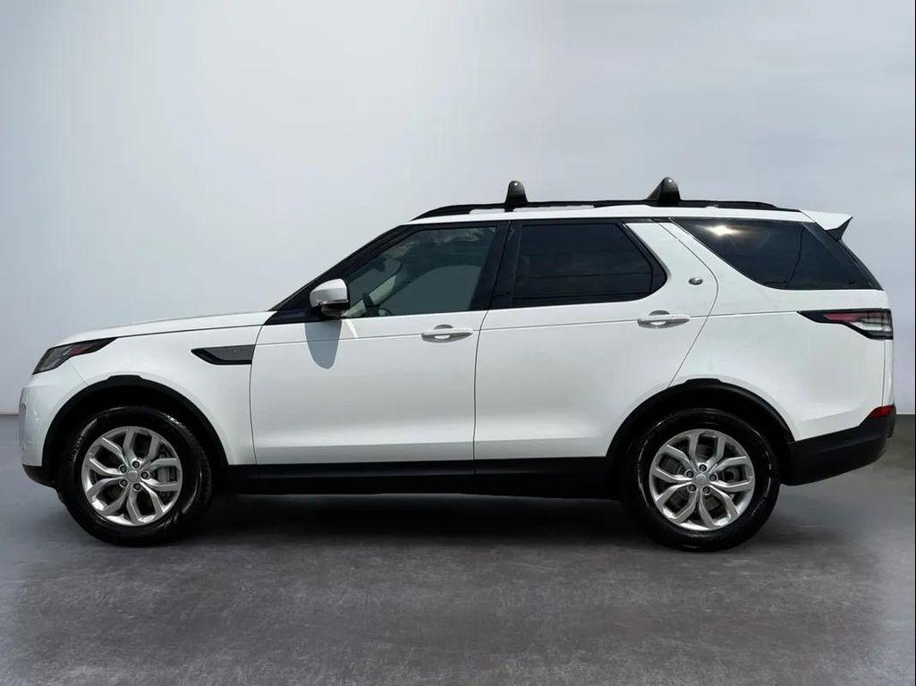 used 2019 Land Rover Discovery car, priced at $22,994