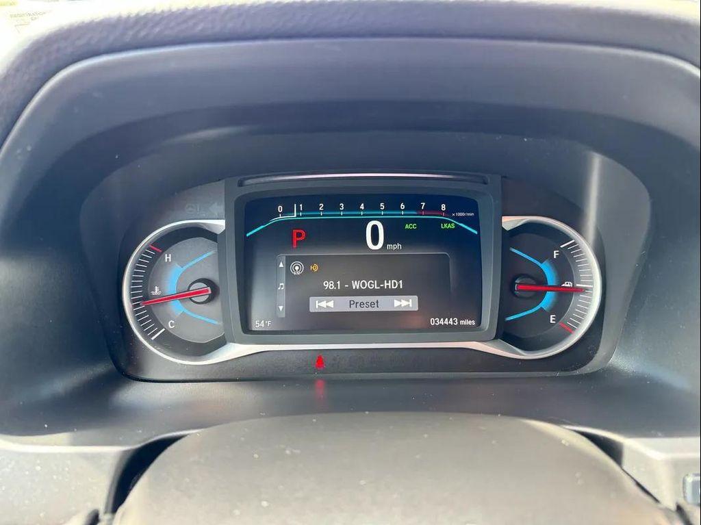 used 2022 Honda Pilot car, priced at $27,994