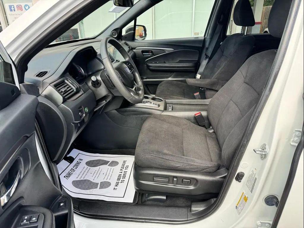 used 2022 Honda Pilot car, priced at $27,994