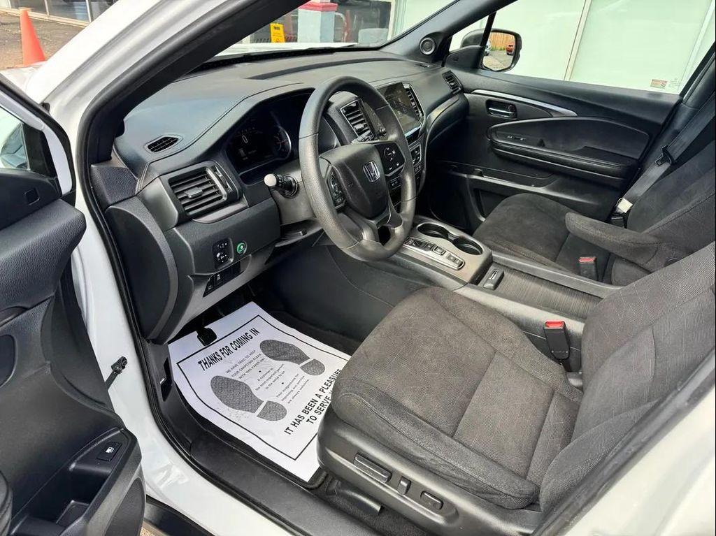 used 2022 Honda Pilot car, priced at $27,994
