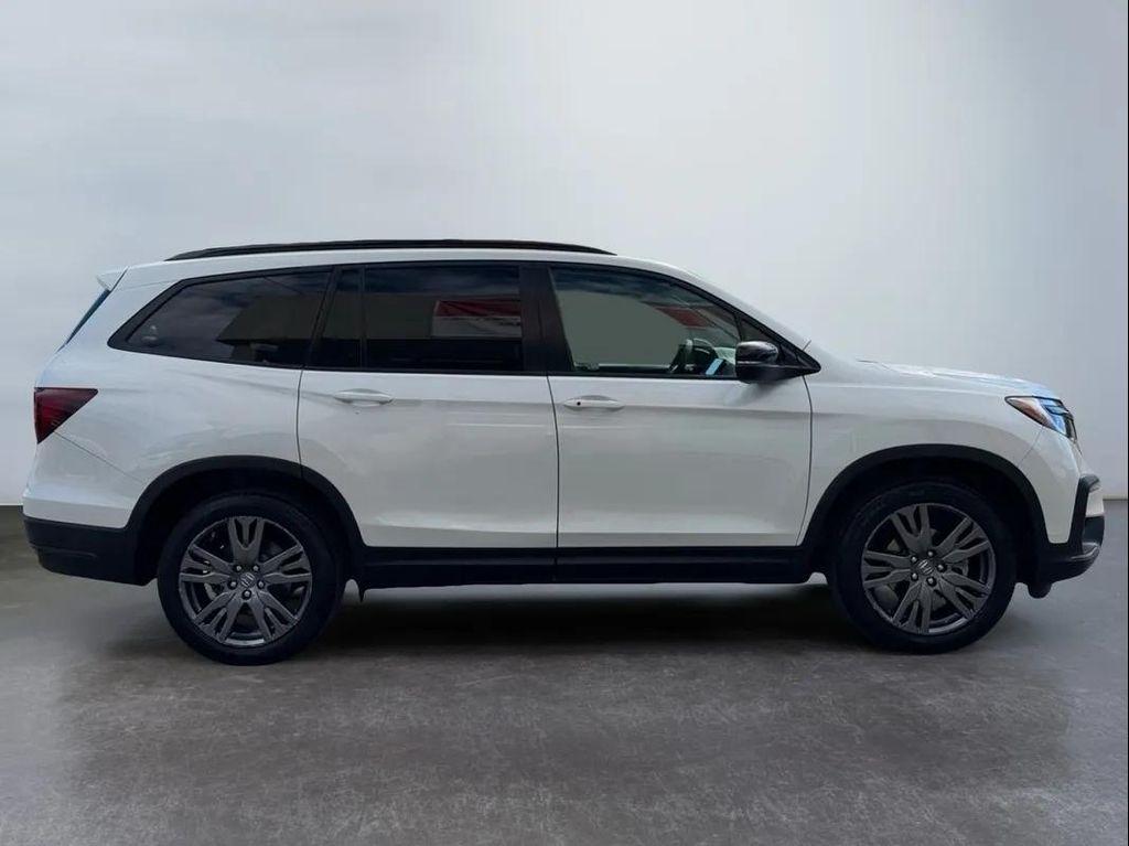 used 2022 Honda Pilot car, priced at $27,994