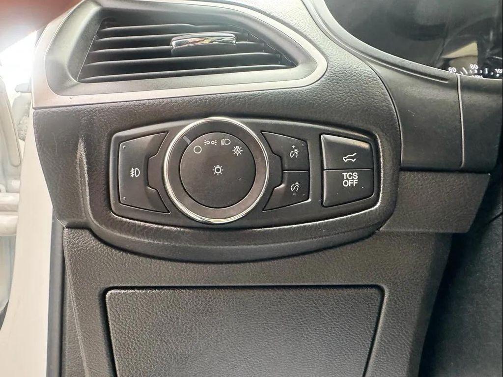 used 2022 Ford Edge car, priced at $22,494