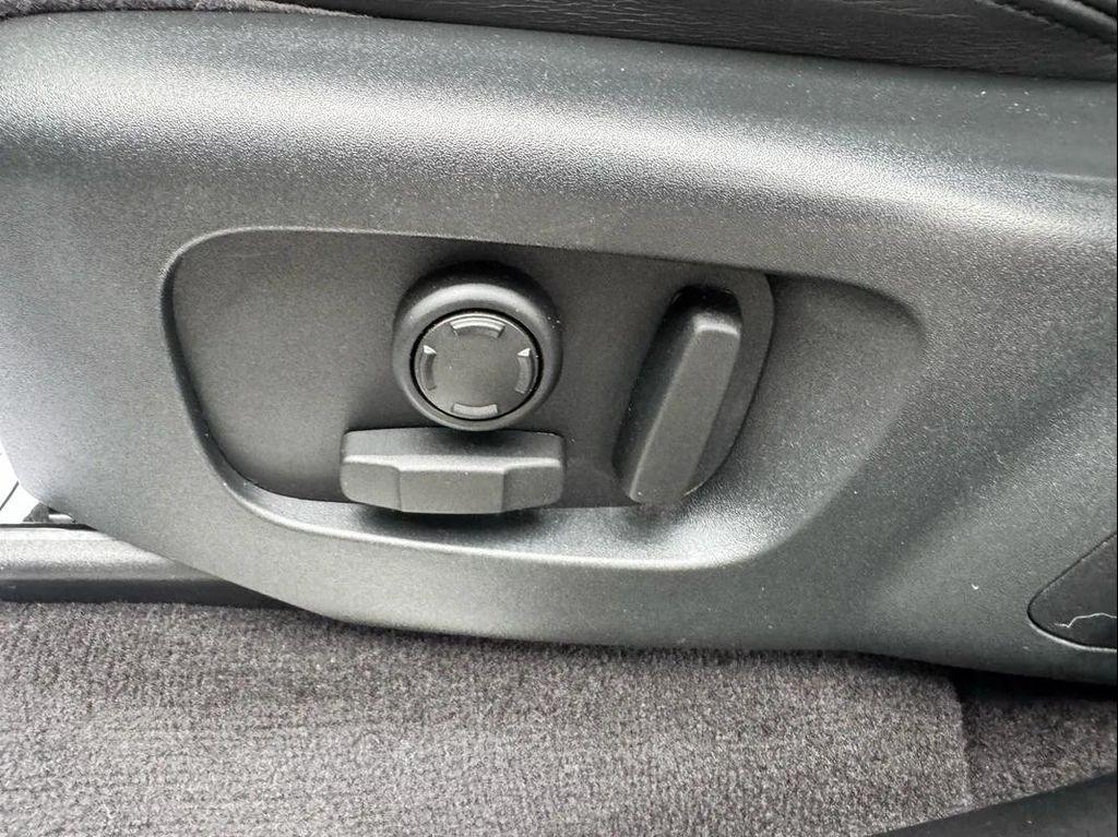 used 2021 Land Rover Range Rover Sport car, priced at $27,994