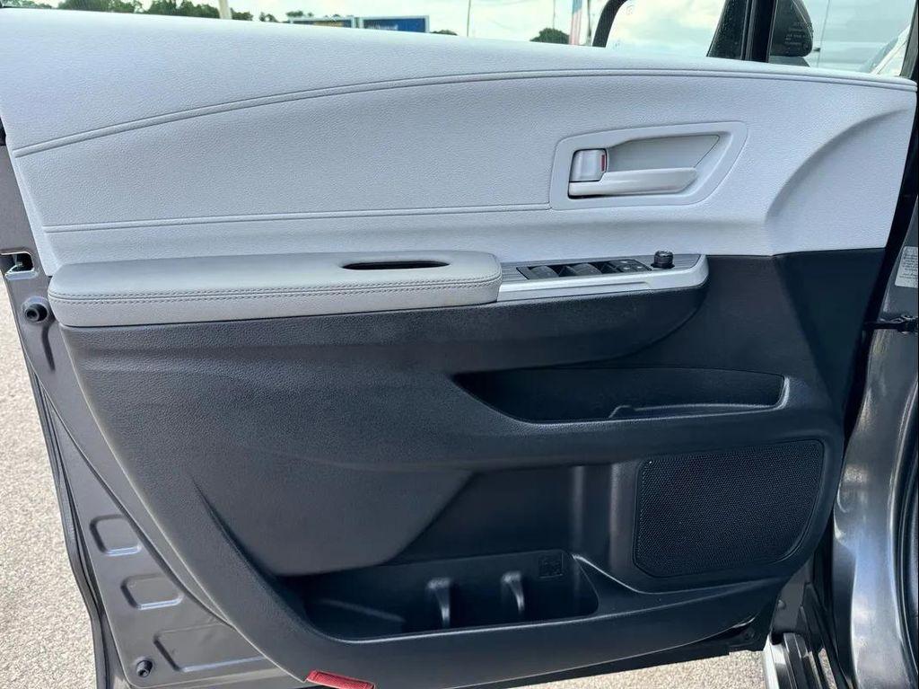 used 2025 Toyota Sienna car, priced at $64,994