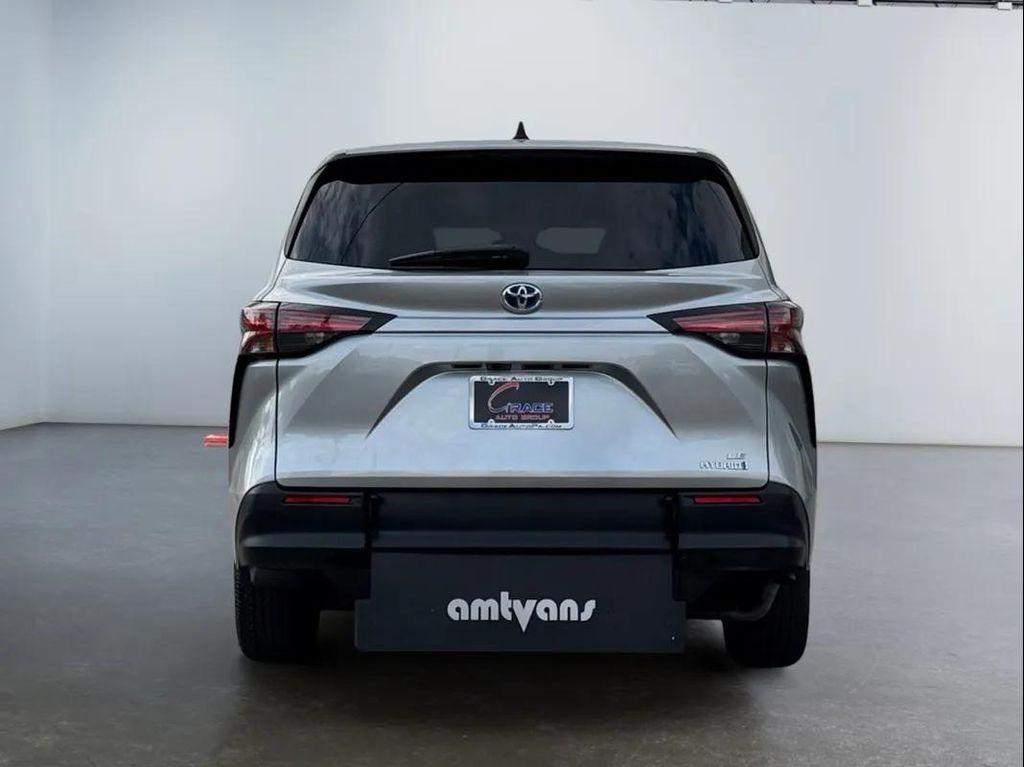 used 2022 Toyota Sienna car, priced at $60,994