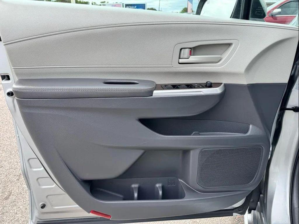 used 2022 Toyota Sienna car, priced at $60,994