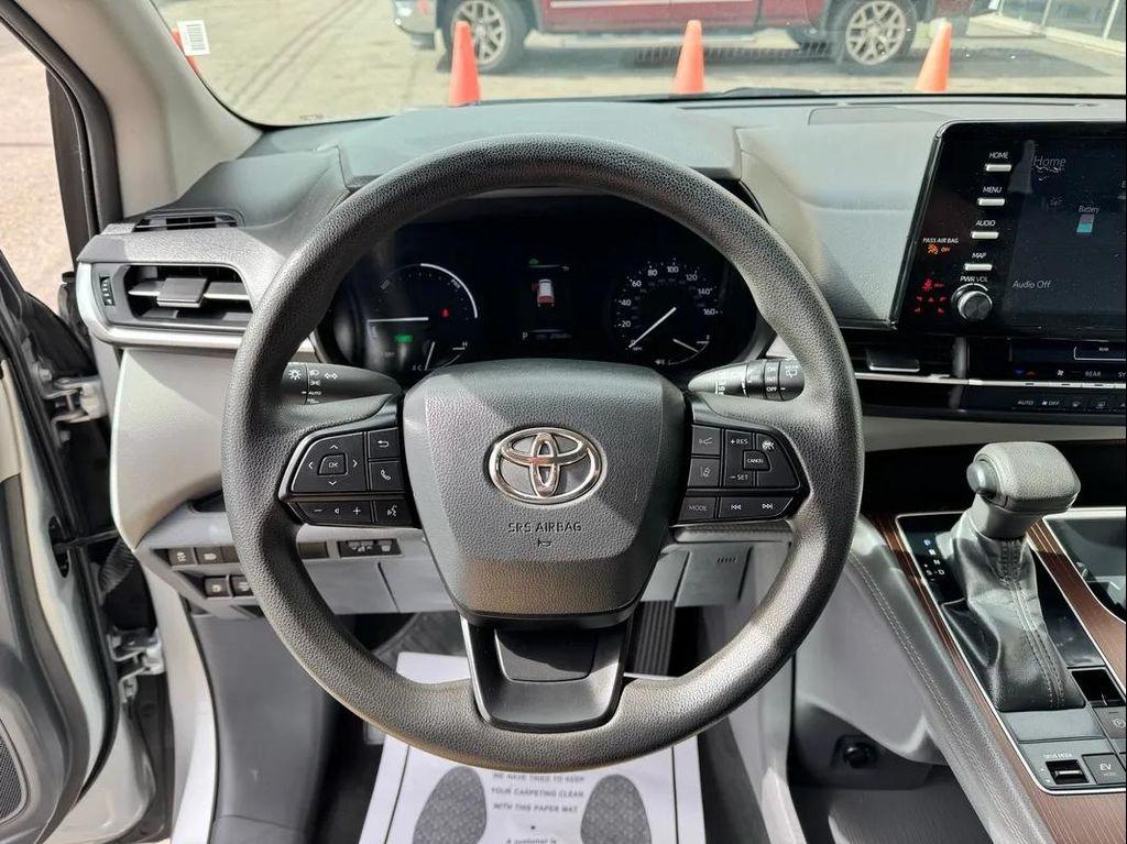 used 2022 Toyota Sienna car, priced at $60,994