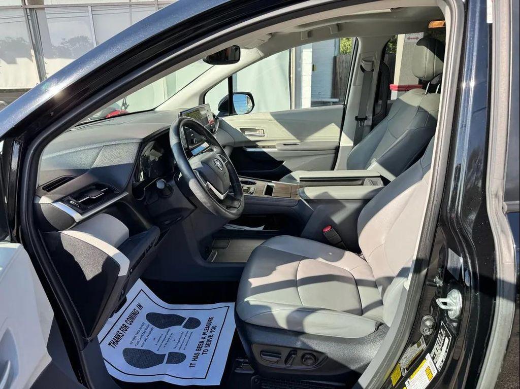 used 2022 Toyota Sienna car, priced at $59,994
