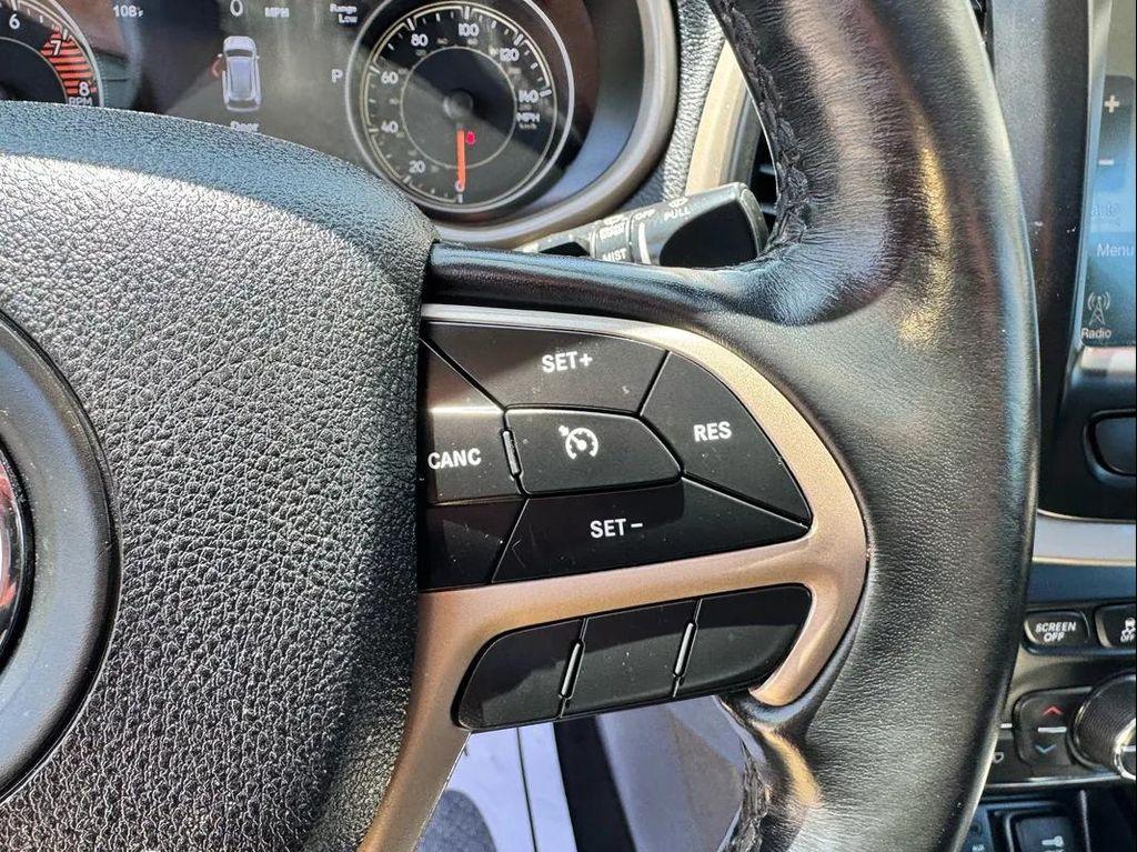 used 2018 Jeep Cherokee car, priced at $16,994