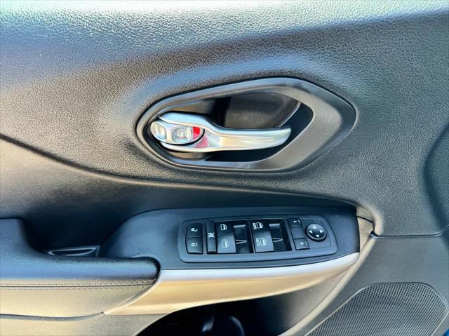 used 2018 Jeep Cherokee car, priced at $16,994
