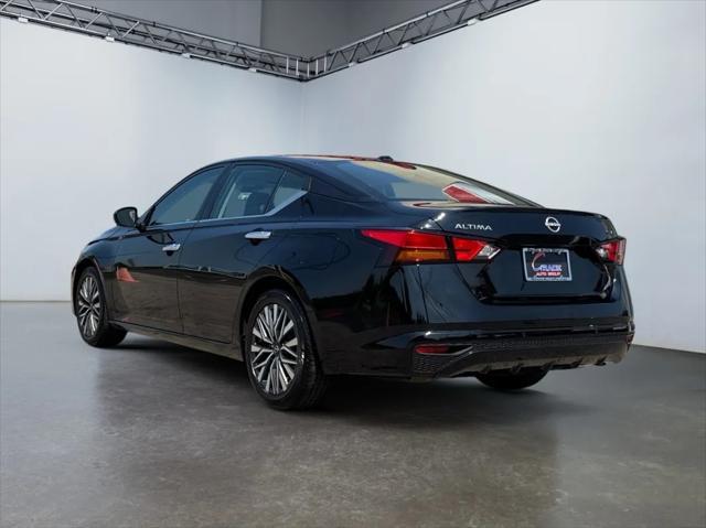 used 2023 Nissan Altima car, priced at $18,994