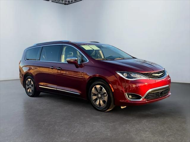 used 2018 Chrysler Pacifica Hybrid car, priced at $19,994