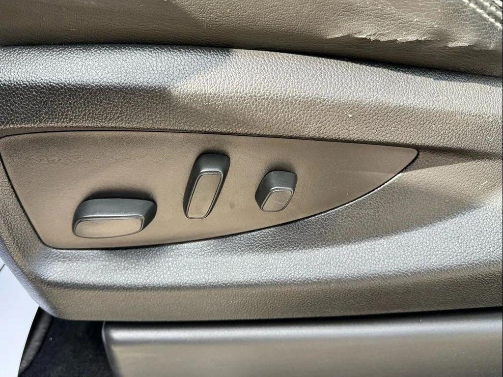 used 2018 GMC Yukon car, priced at $24,994