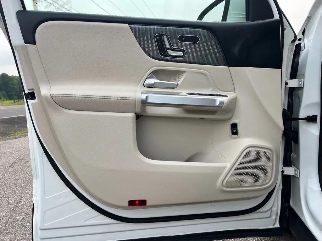 used 2021 Mercedes-Benz GLB 250 car, priced at $26,994