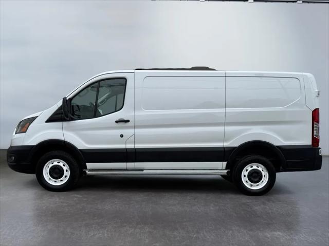 used 2024 Ford Transit-250 car, priced at $33,994