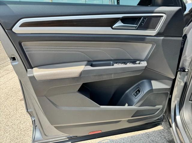 used 2021 Volkswagen Atlas car, priced at $22,994