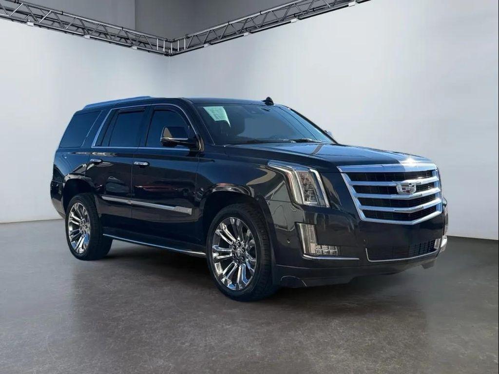 used 2020 Cadillac Escalade car, priced at $40,994