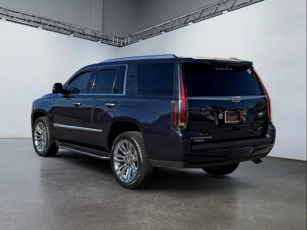 used 2020 Cadillac Escalade car, priced at $40,994