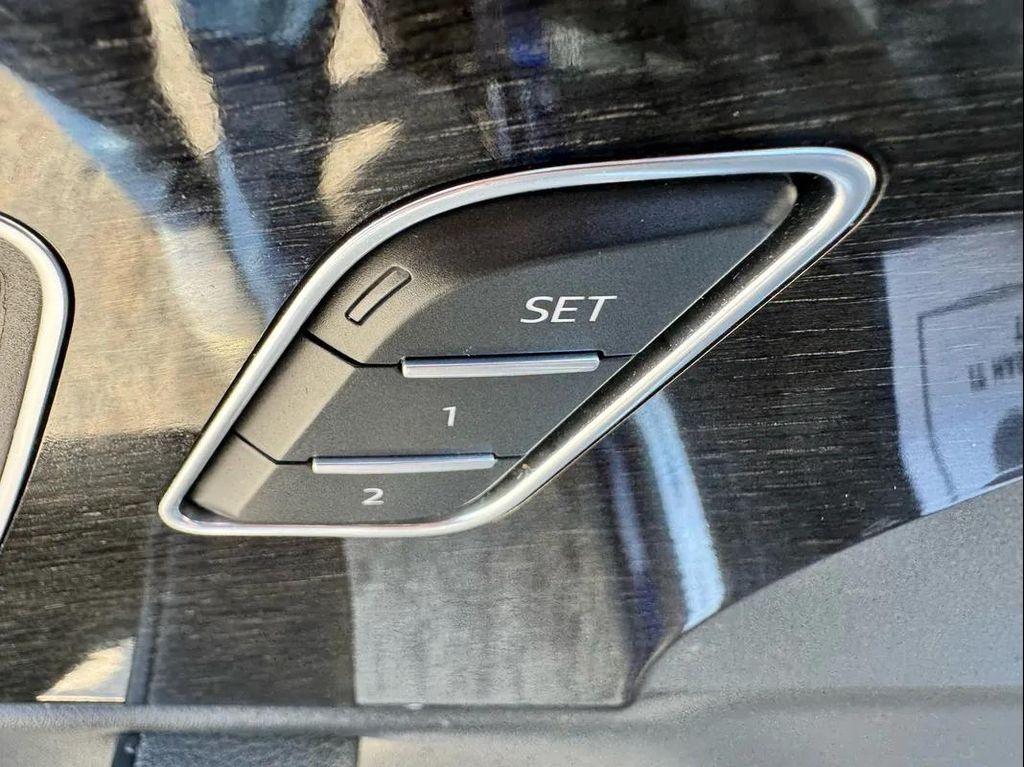 used 2022 Audi Q7 car, priced at $35,494