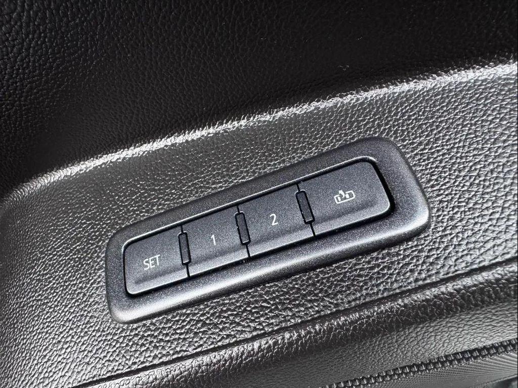 used 2020 GMC Yukon XL car, priced at $31,494