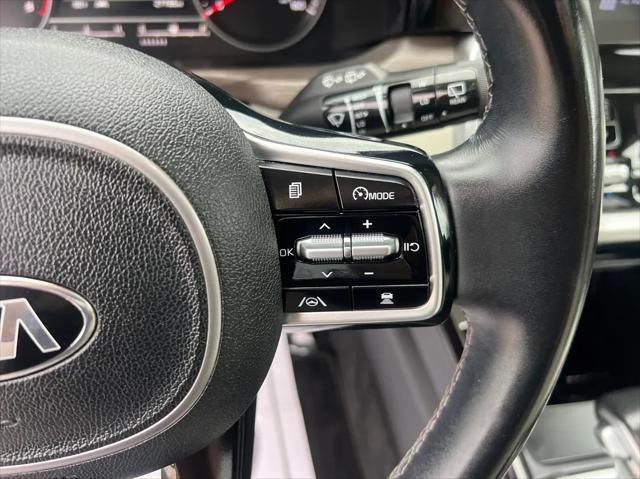 used 2021 Kia Sorento car, priced at $25,494