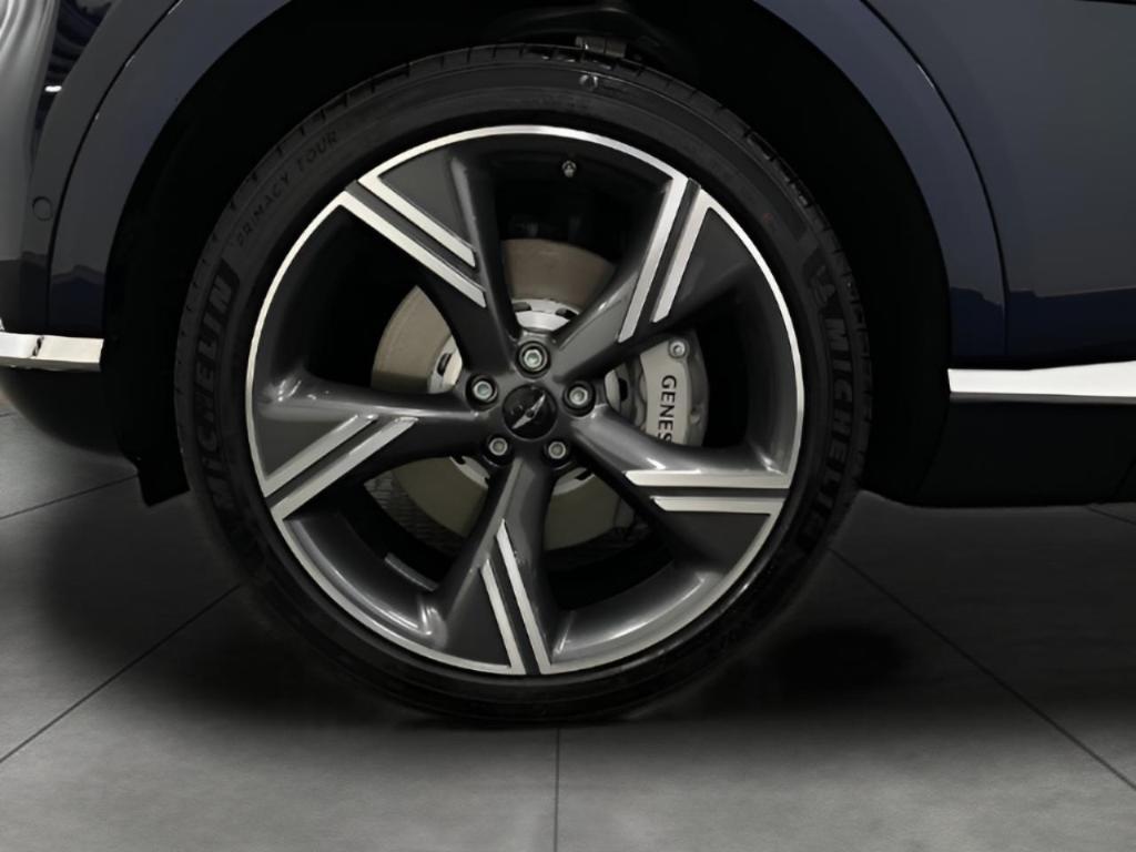 new 2025 Genesis GV80 car, priced at $82,884