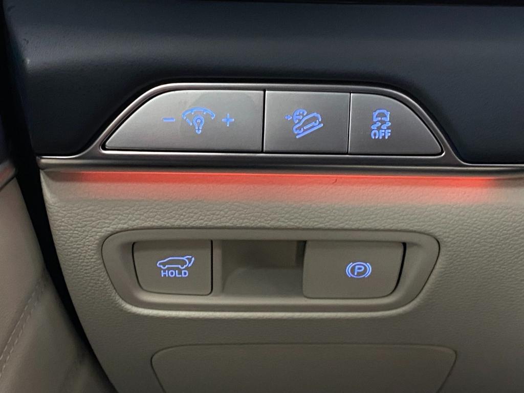 used 2025 Genesis GV80 car, priced at $70,980