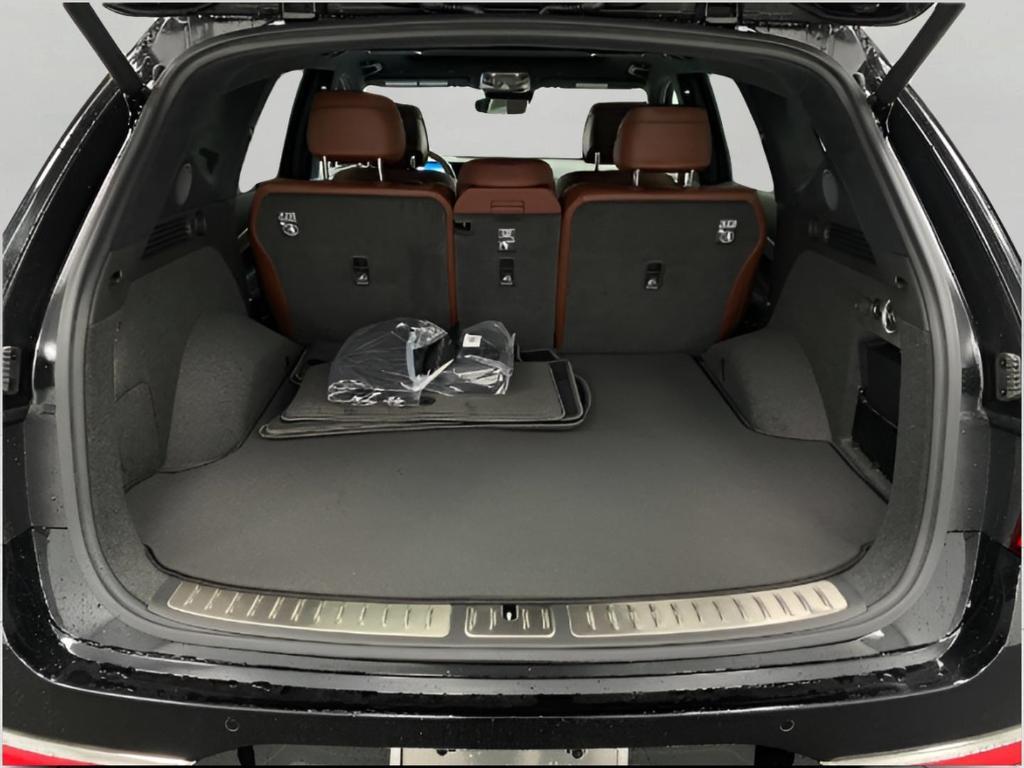 new 2025 Genesis GV80 car, priced at $82,645