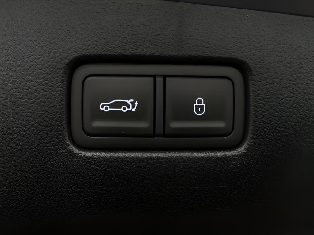 new 2026 Genesis GV70 car, priced at $72,715
