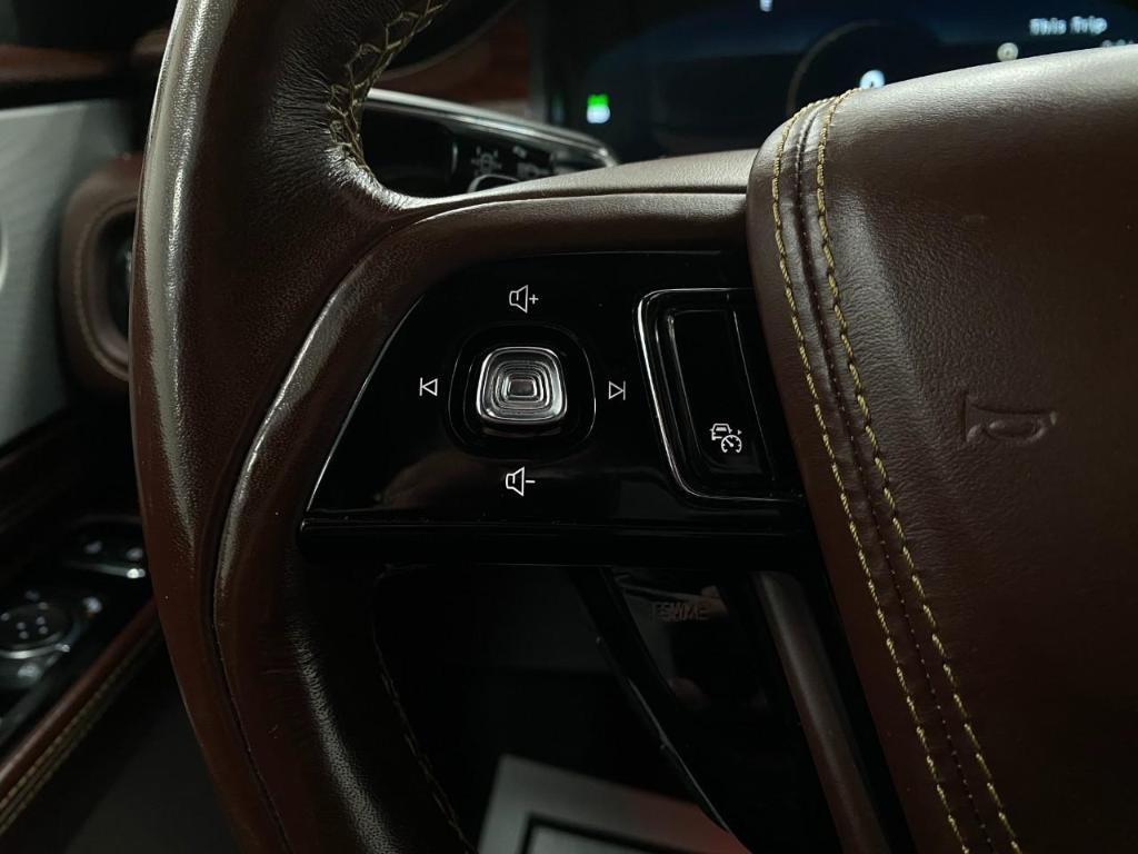 used 2022 Lincoln Aviator car, priced at $40,616